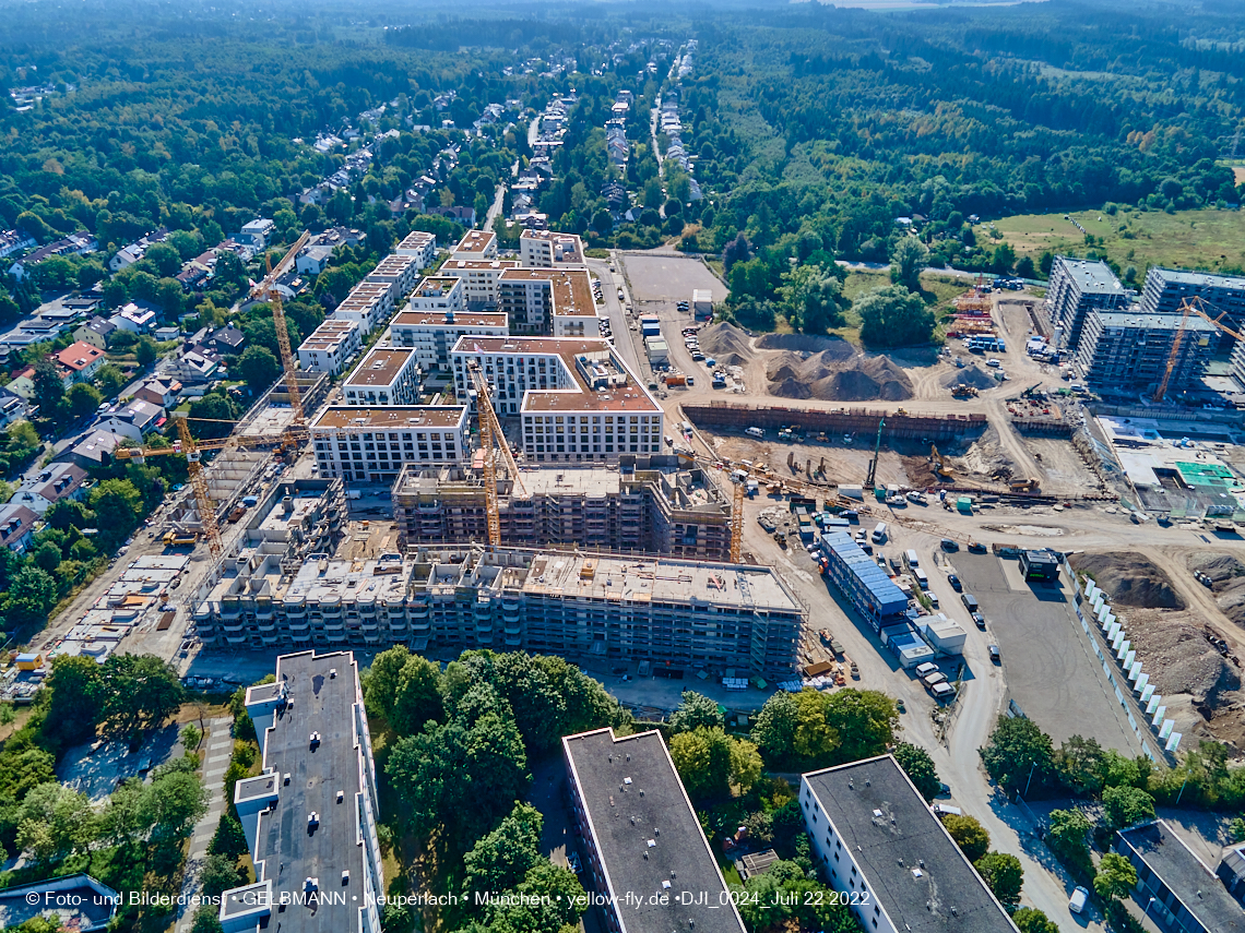 22.07.2022 - Baustelle Alexisqaurtier und Pandion Verde in Neuperlach
